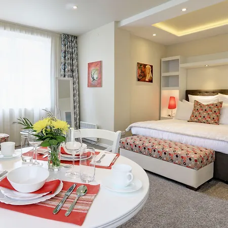 بيت ضيافة Boutique فارنا