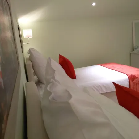 Boutique بيت ضيافة فارنا